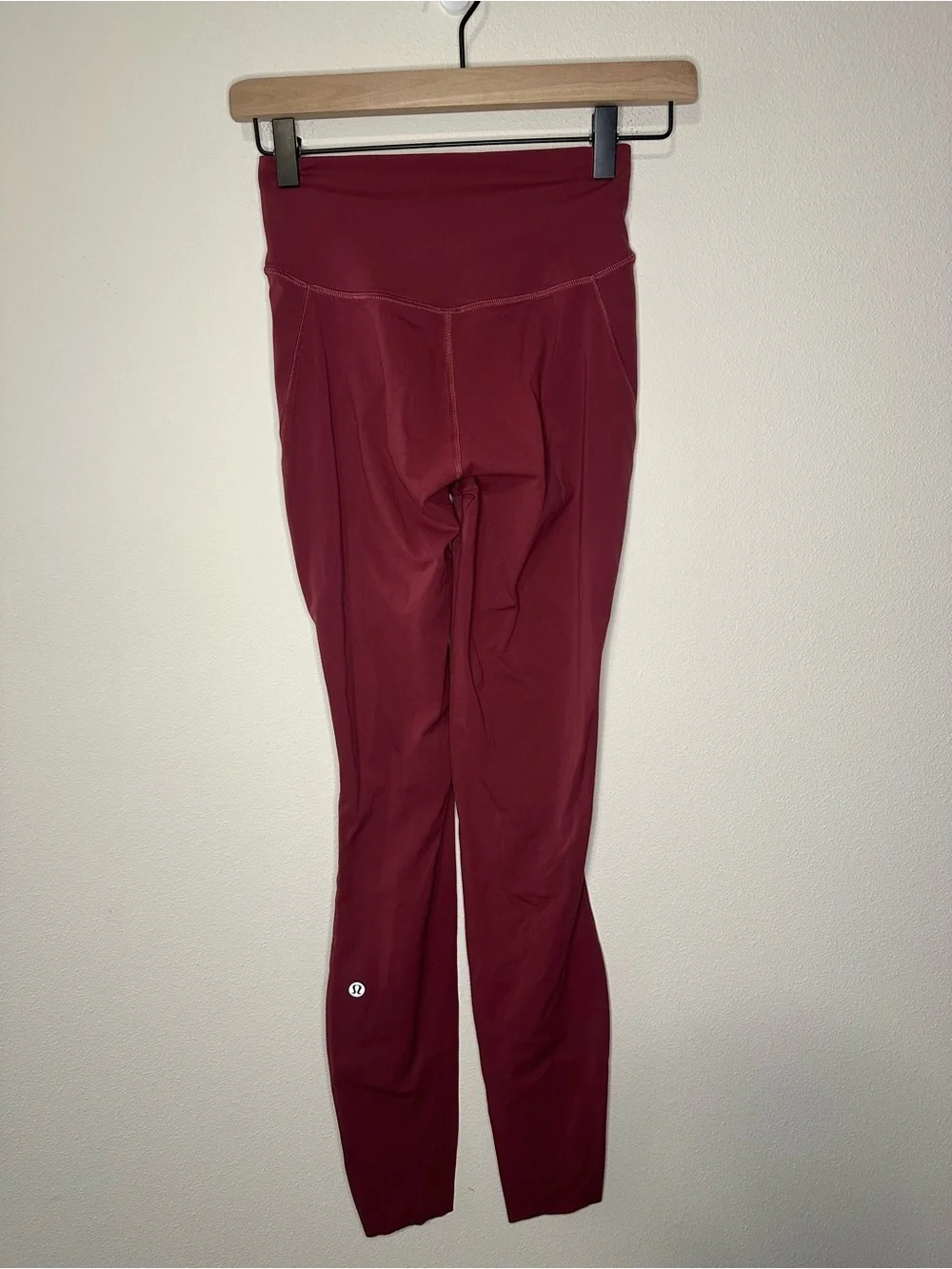 Lululemon Base Pace High-Rise Tight 28
